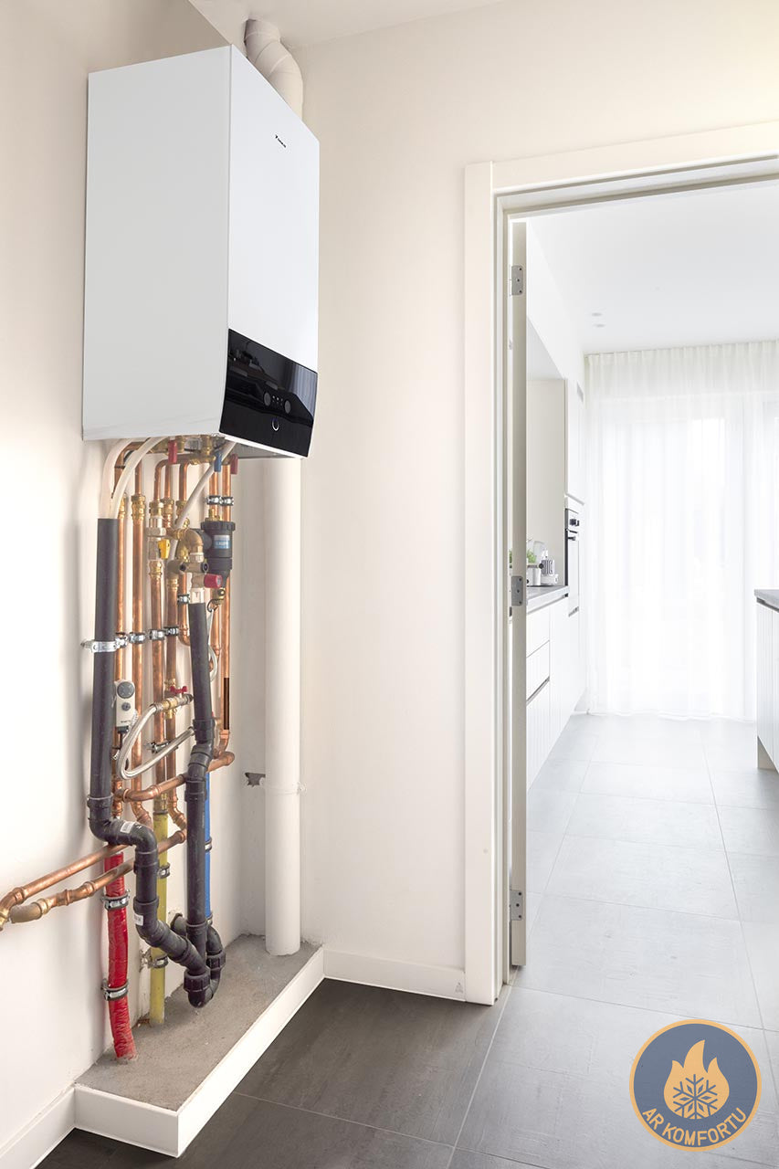 Gaiss–ūdens siltumsūknis Daikin Altherma 3, 8 kW – EHBX08E6V / ERGA08EVH7